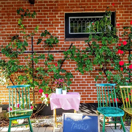 5min Walk To Lego House - Two Bedrooms On Loft Floor With Balcony * With Garden 公寓